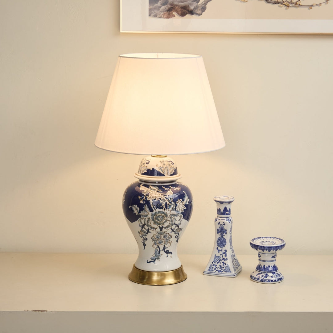 Gilt Accented Table Lamp - Vakkerlight