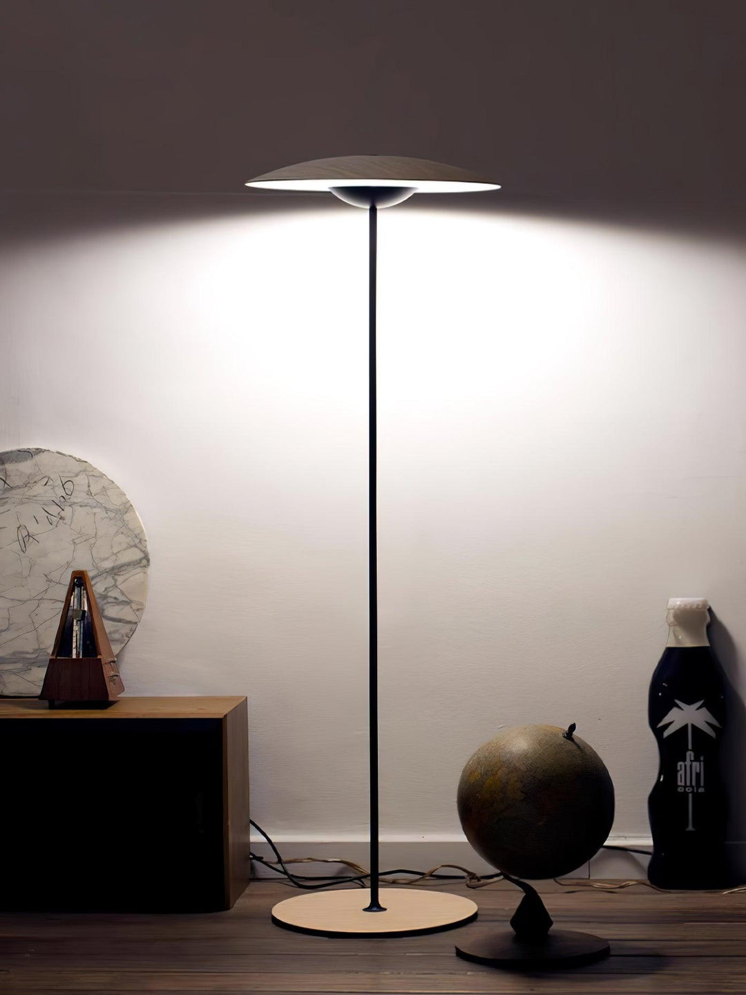 Innovative Directional Floor Lamp - Vakkerlight