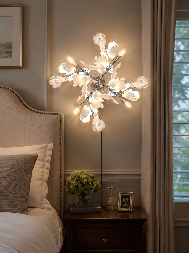 Gingko Flowers Plug - in Wall Lamp - Vakkerlight