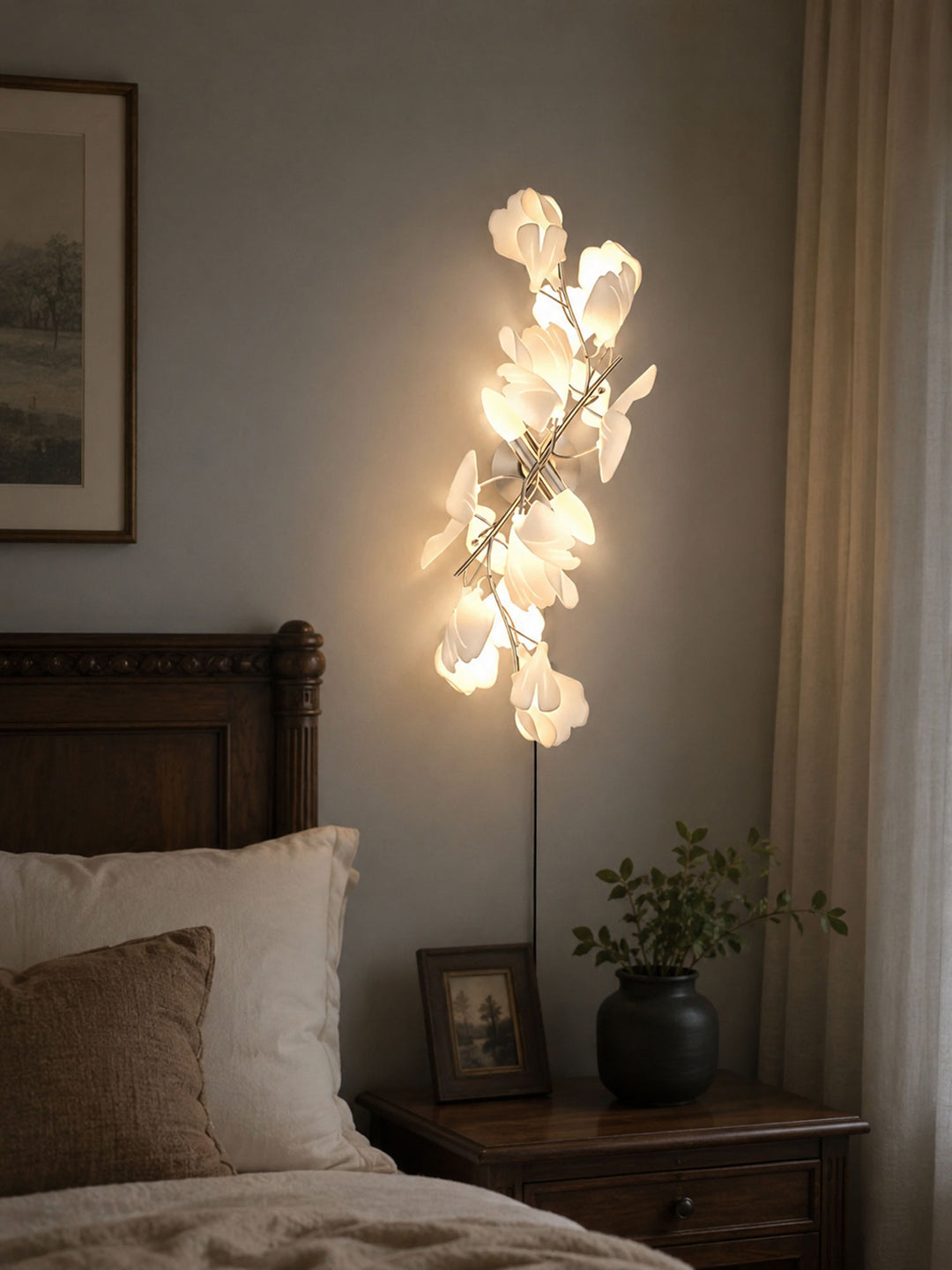 Gingko Flowers Plug - in Wall Lamp - Vakkerlight