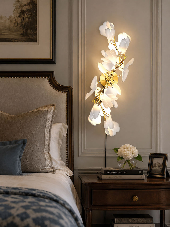 Gingko Flowers Plug - in Wall Lamp - Vakkerlight