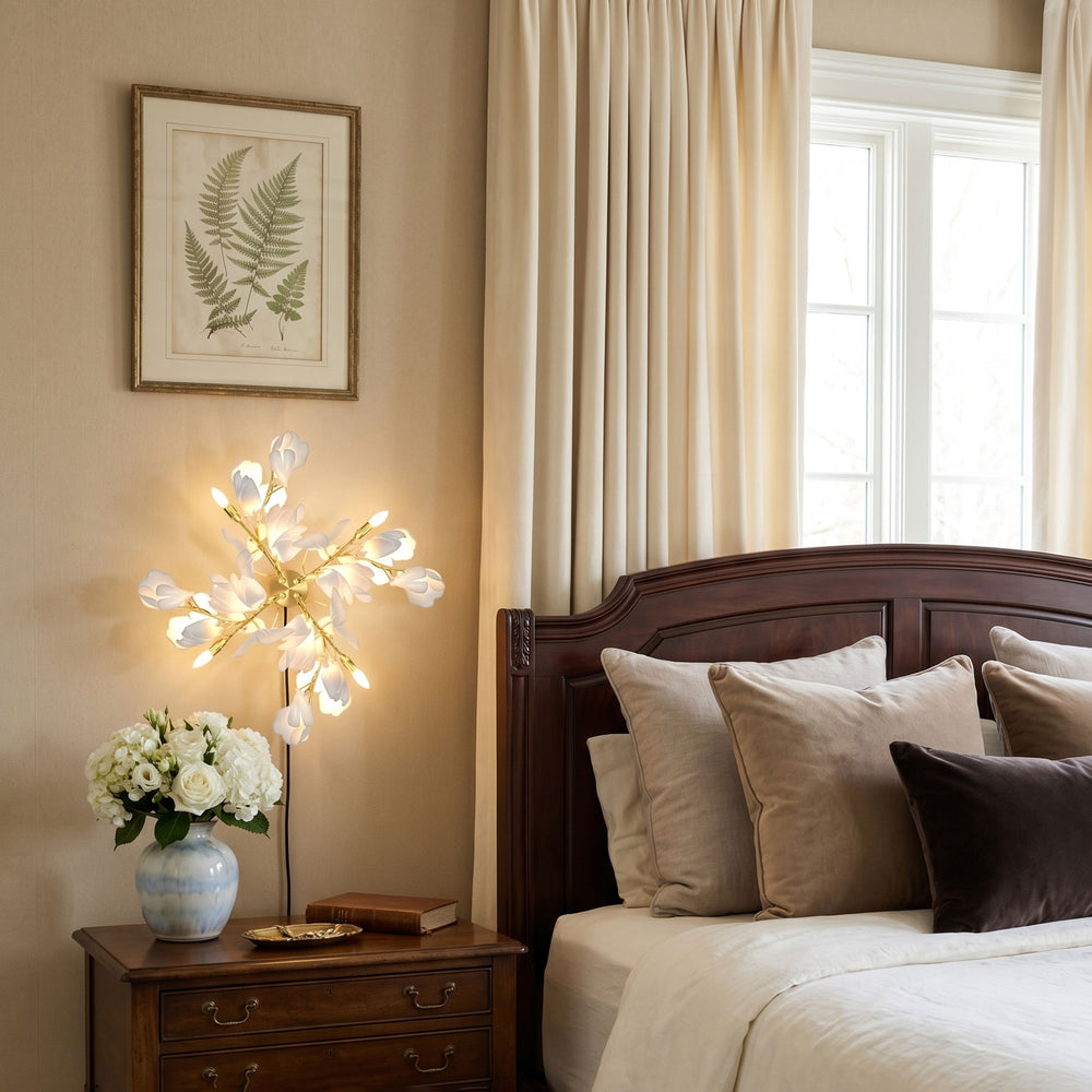 Gingko Flowers Plug - in Wall Lamp - Vakkerlight