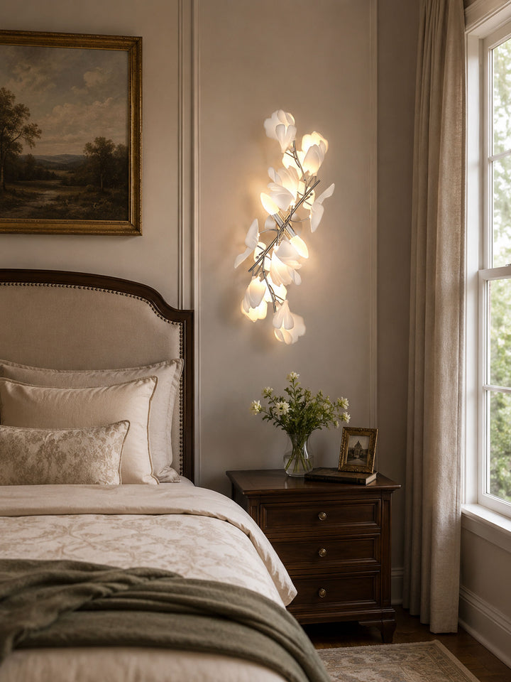 Gingko Flowers Wall Lamp - Vakkerlight