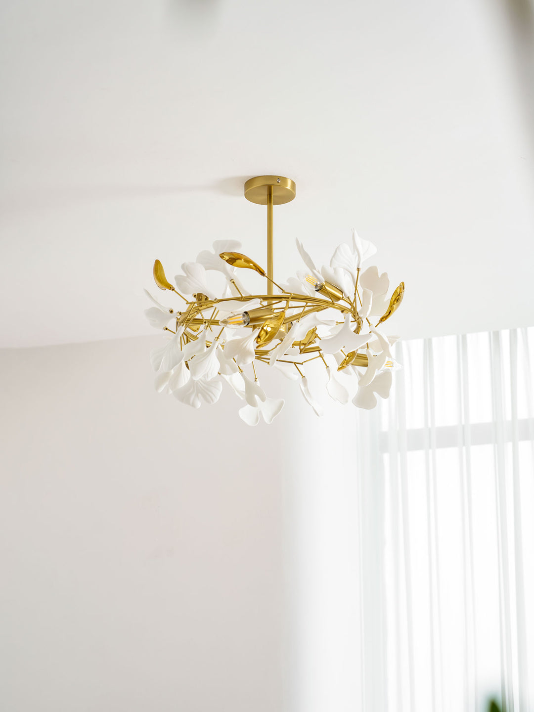 Gingko Rotating Ceiling Lamp - Vakkerlight