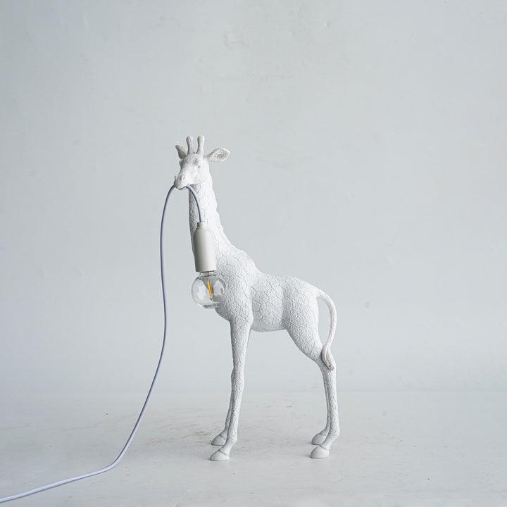 Giraffe Royale Sculpture Floor Lamp - Vakkerlight