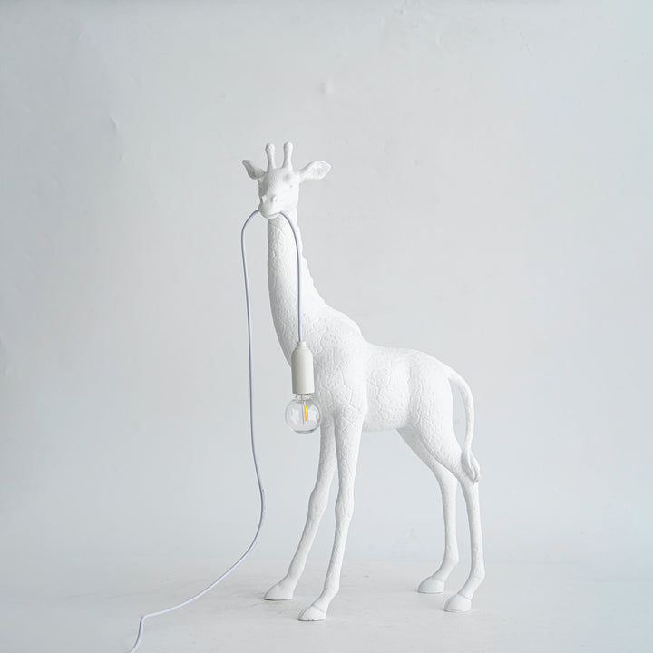 Giraffe Royale Sculpture Floor Lamp - Vakkerlight