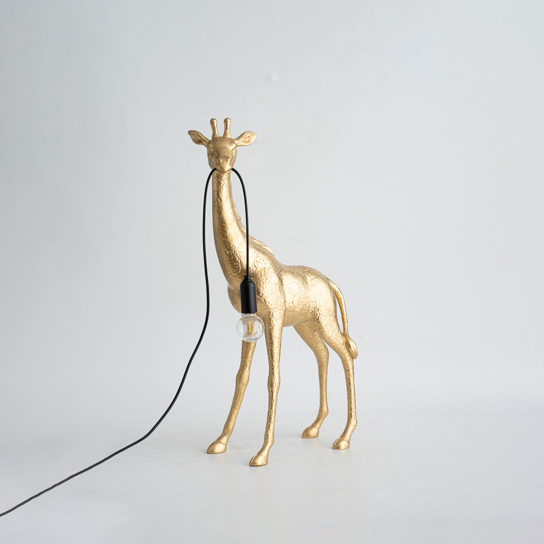 Giraffe Royale Sculpture Floor Lamp - Vakkerlight