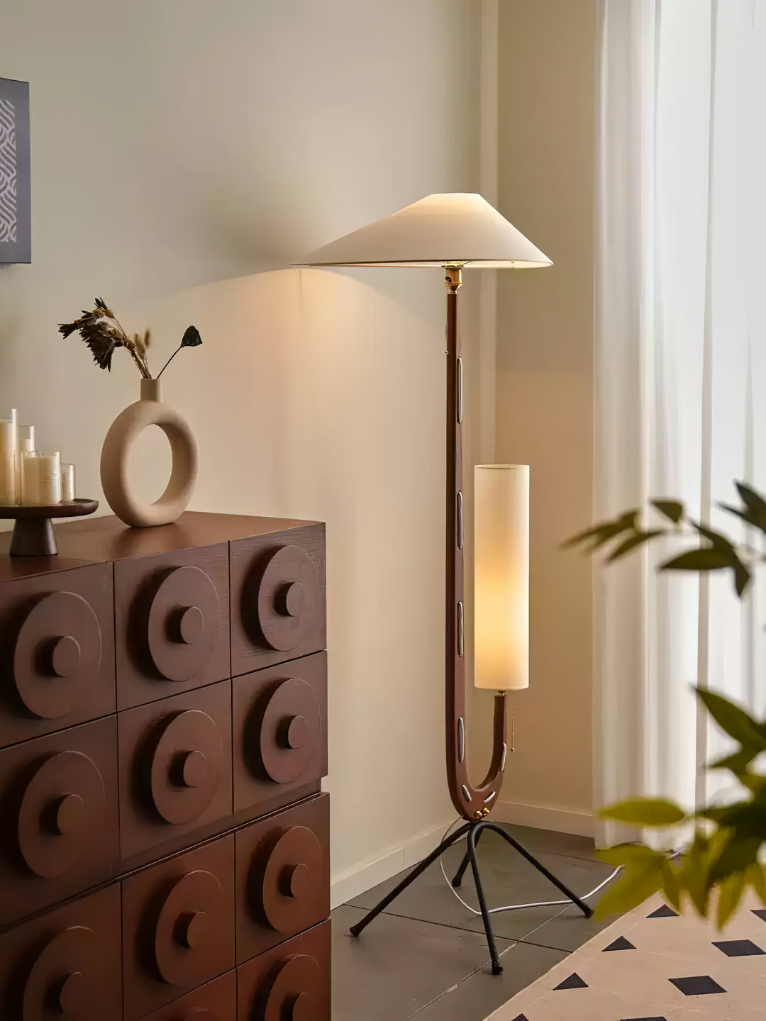 Giraffe Floor Lamp