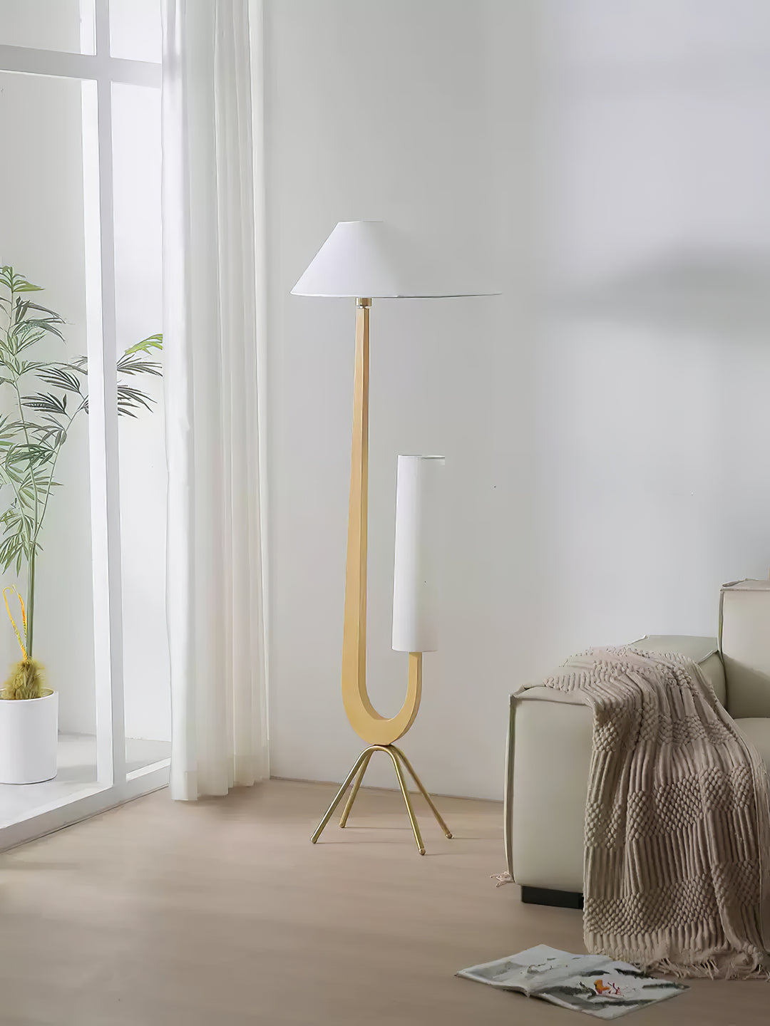 Giraffe Floor Lamp