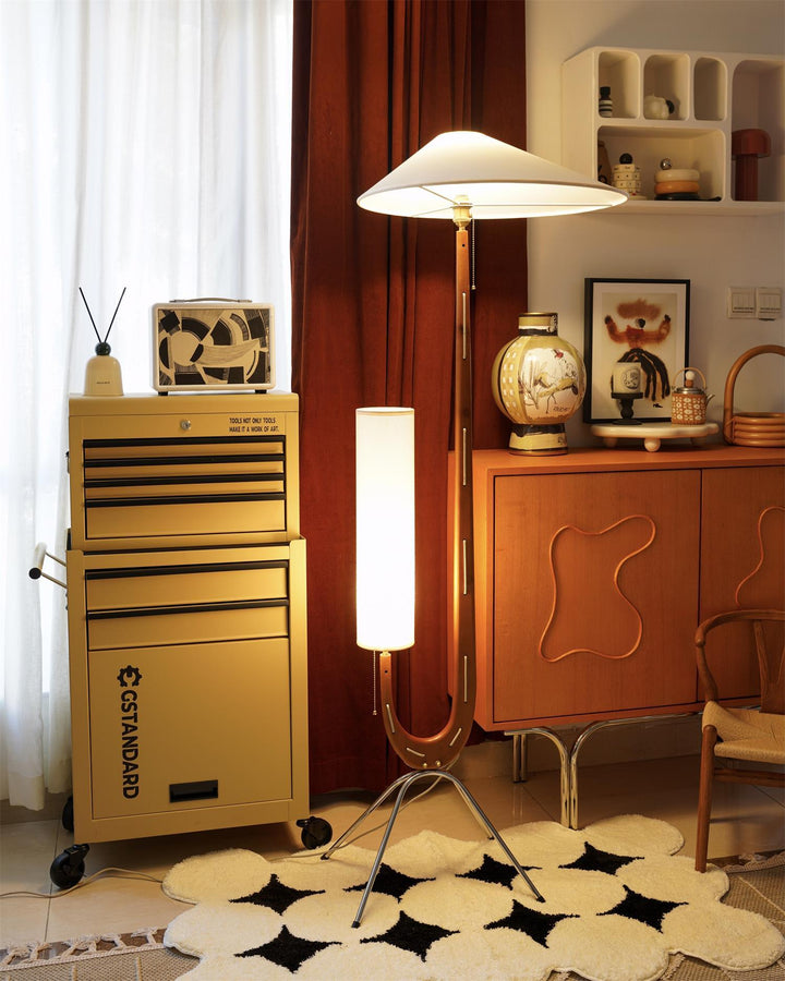 Giraffe Floor Lamp - Vakkerlight