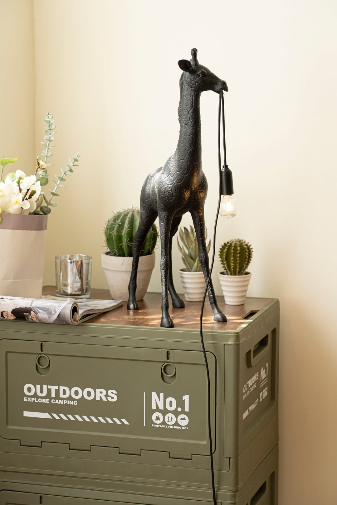 Giraffe Royale Sculpture Floor Lamp - Vakkerlight