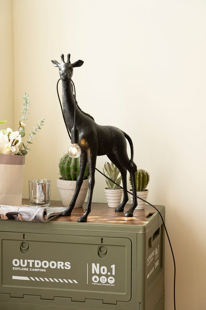 Giraffe Royale Sculpture Floor Lamp - Vakkerlight