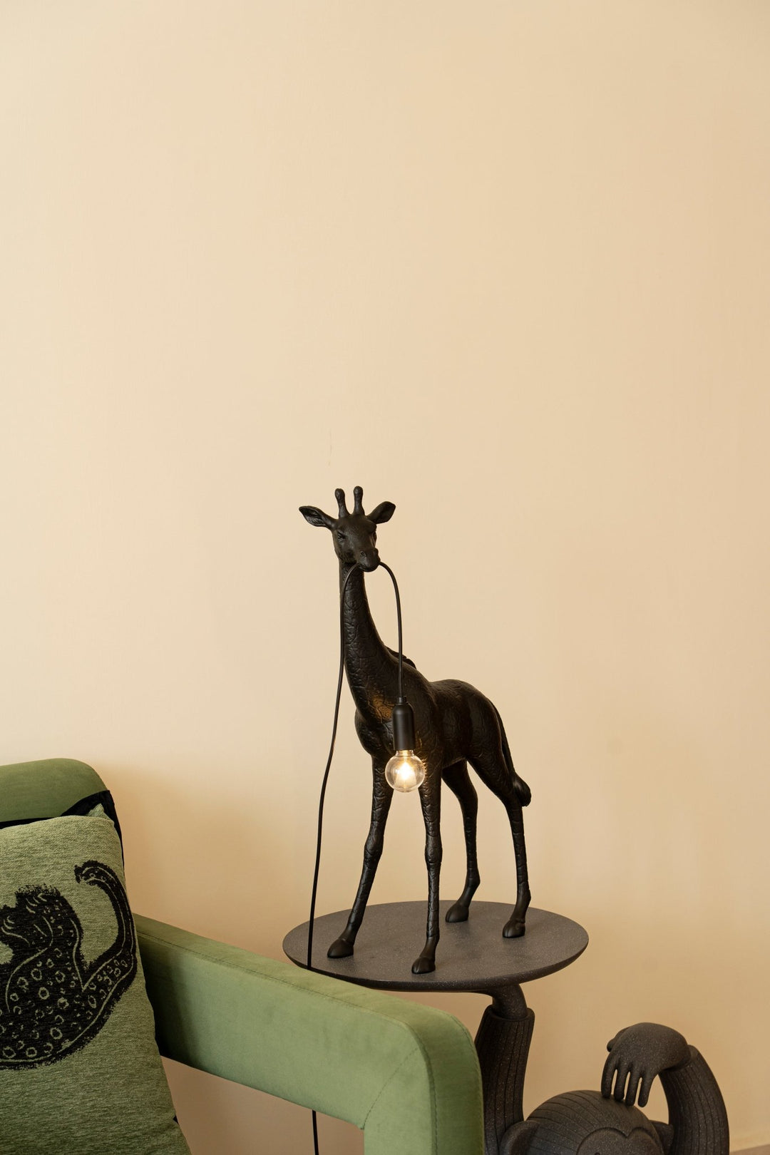 Giraffe Royale Sculpture Floor Lamp - Vakkerlight