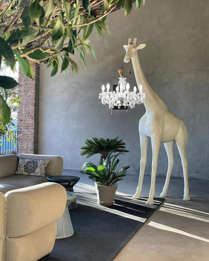 Giraffe Sculpture Floor Lamp - Vakkerlight