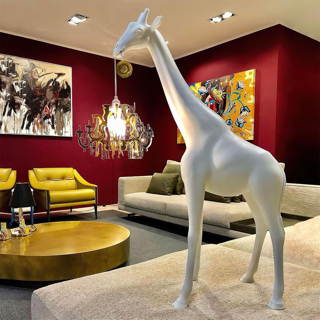 Giraffe Sculpture Floor Lamp - Vakkerlight