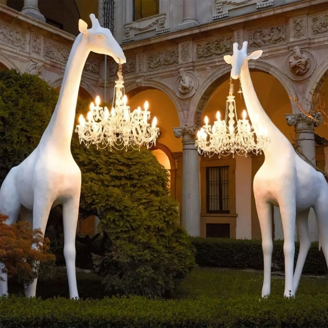 Giraffe Sculpture Floor Lamp - Vakkerlight