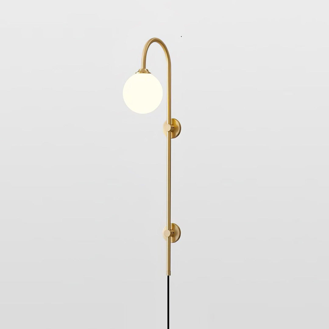 Globe Brass Wall Sconce - Vakkerlight