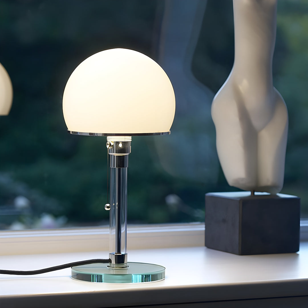 Globe Glass Table Lamp - Vakkerlight