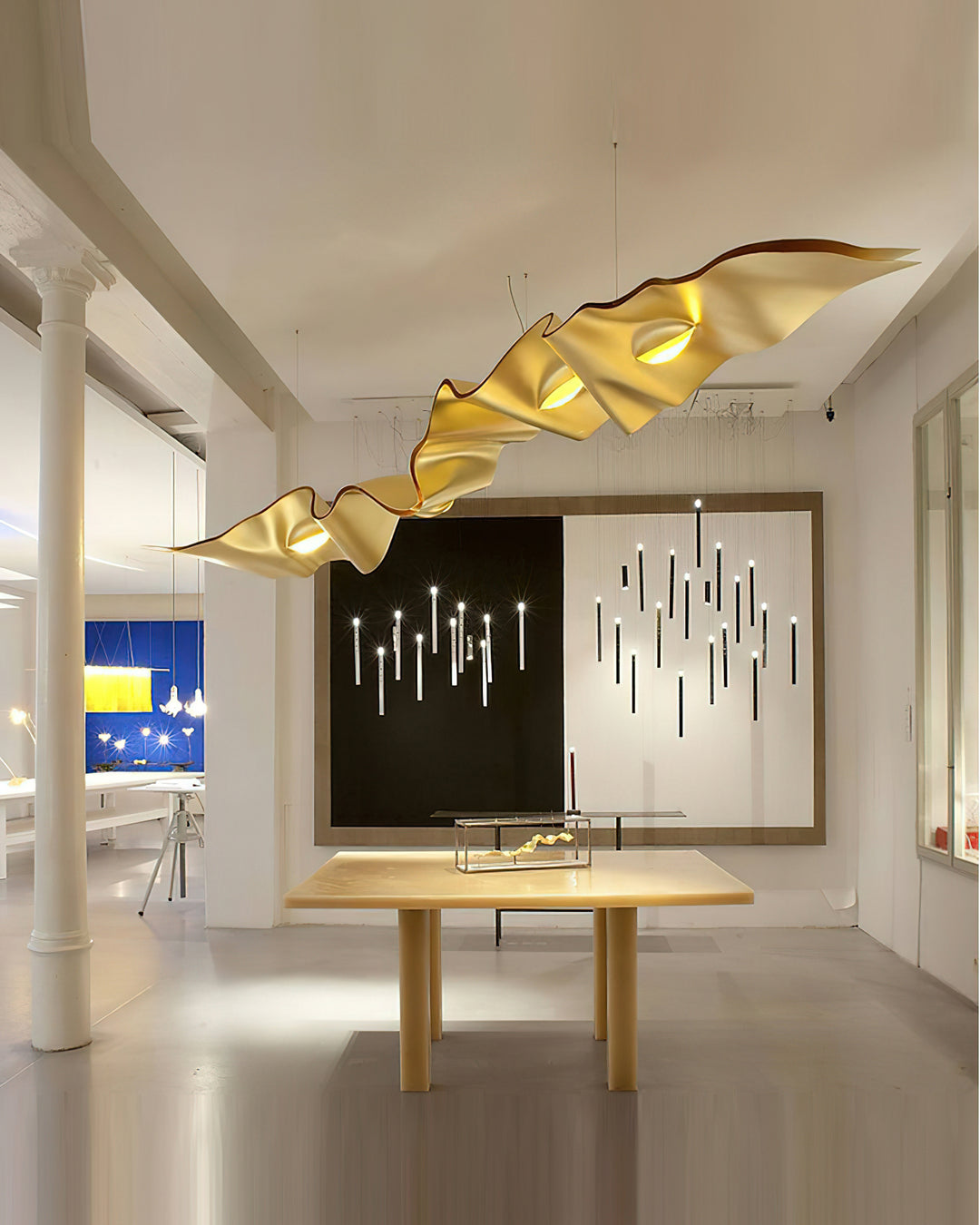 Gold Ribbon Chandelier - Vakkerlight