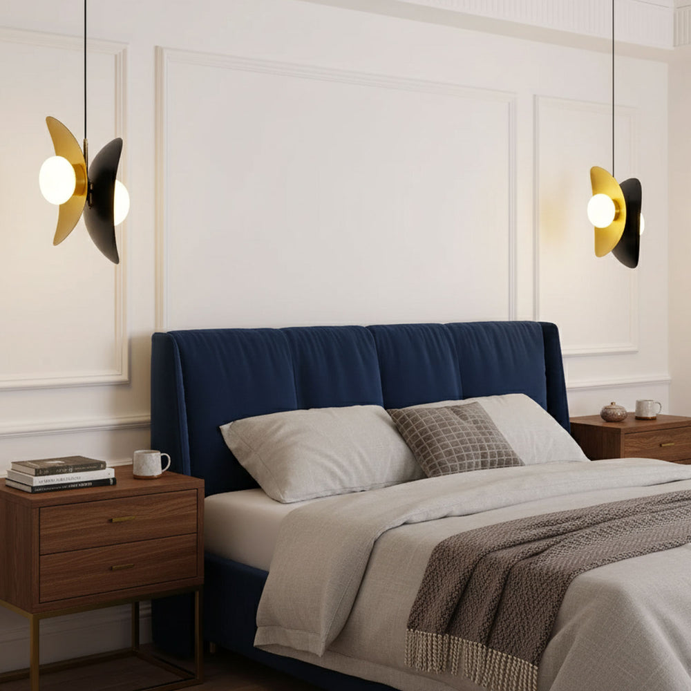 Golden Petal Pendant Lamp - Vakkerlight