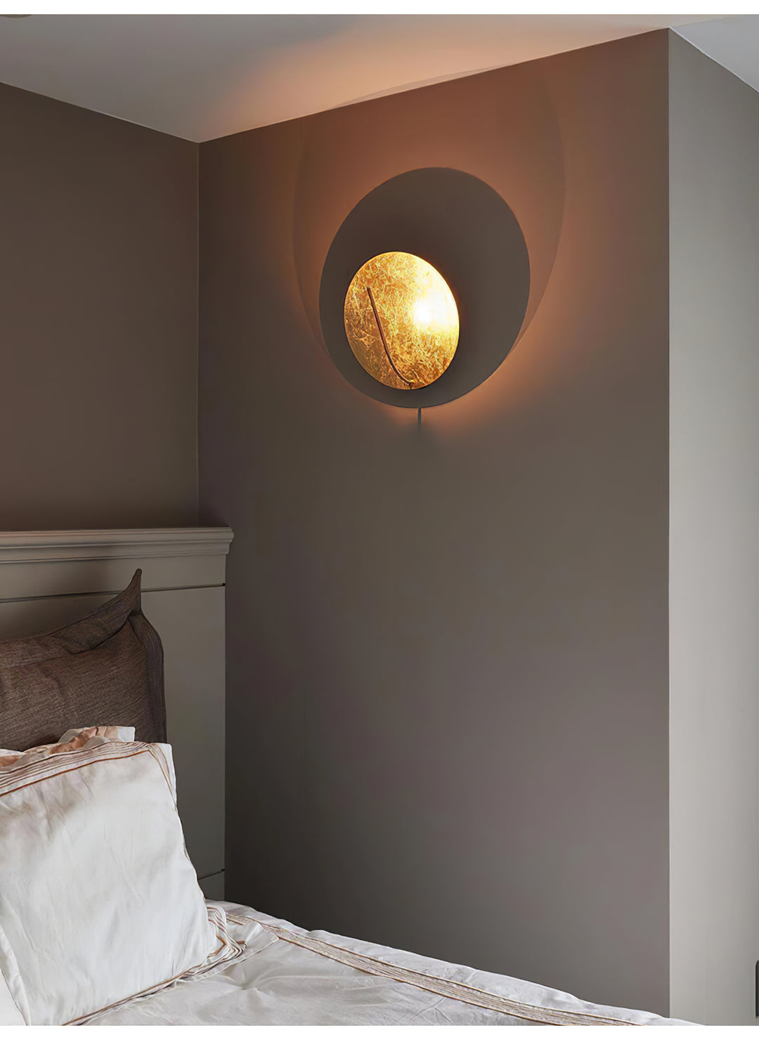 Golden Aura Wall Light - Vakkerlight