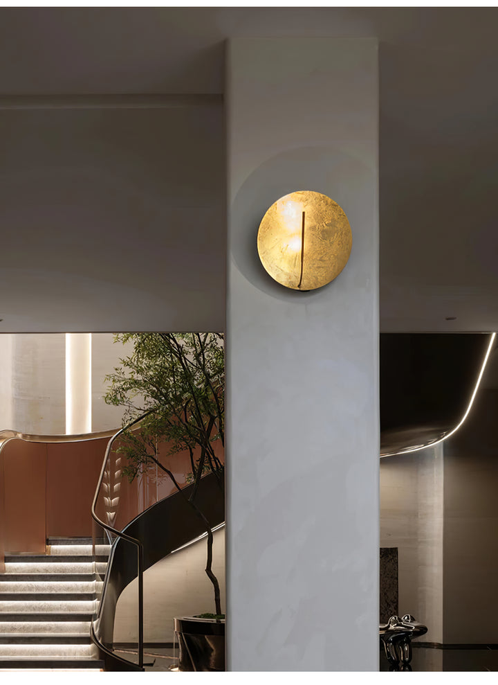 Golden Aura Wall Light - Vakkerlight