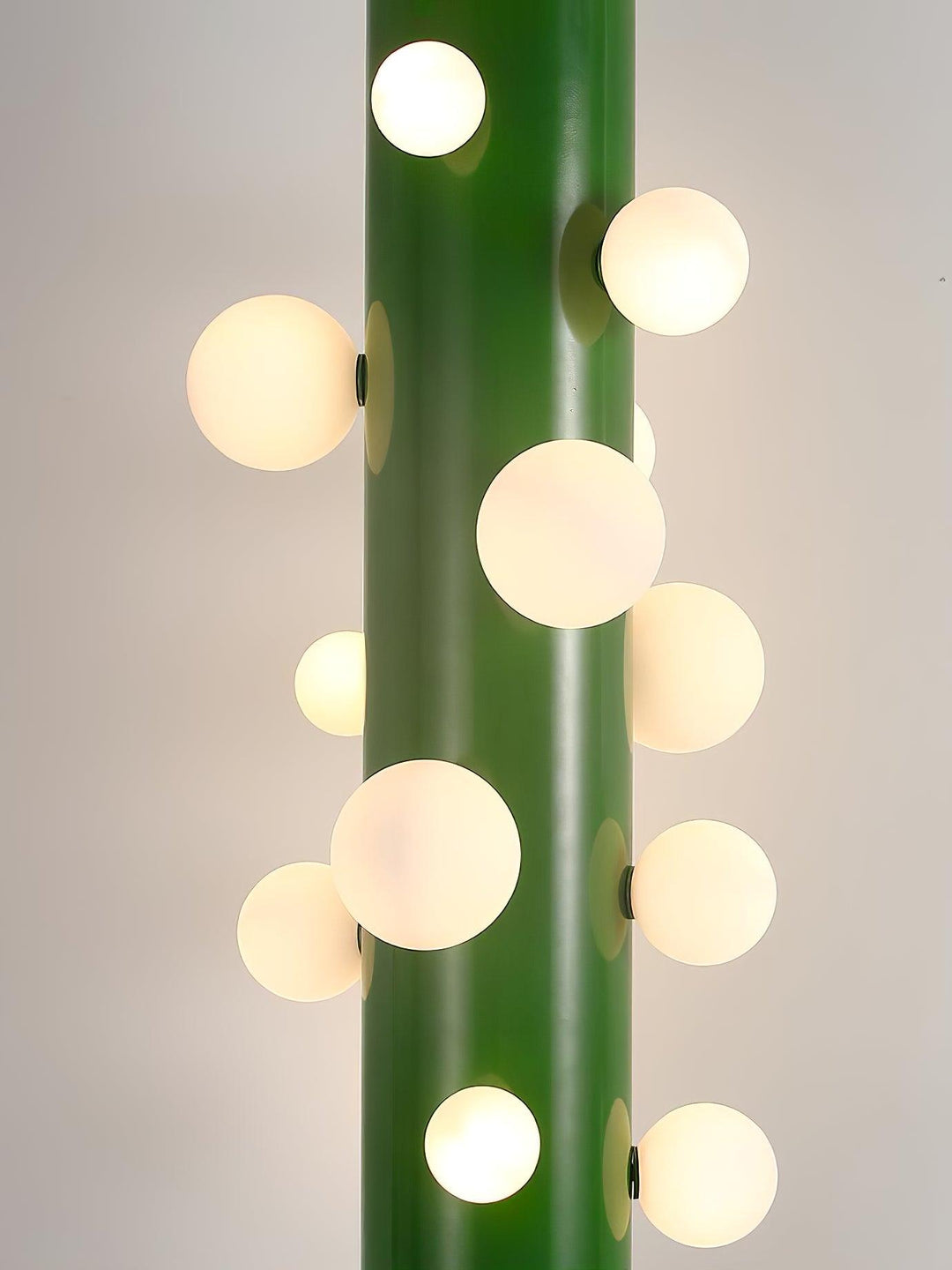 Green Apes Floor Lamp - Vakkerlight