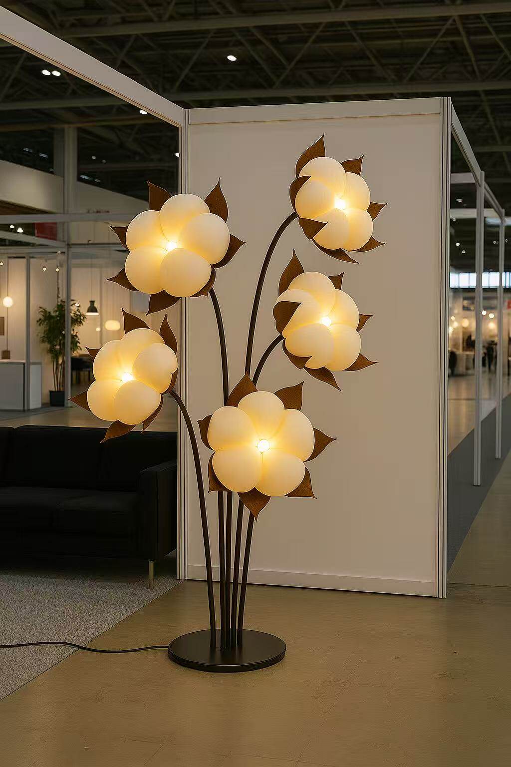 Green Blossom Floor Lamp - Vakkerlight