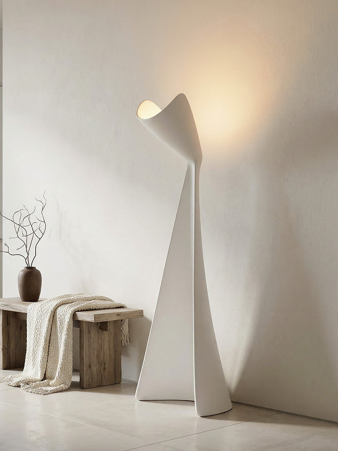 Gresia Sculptural Floor Lamp