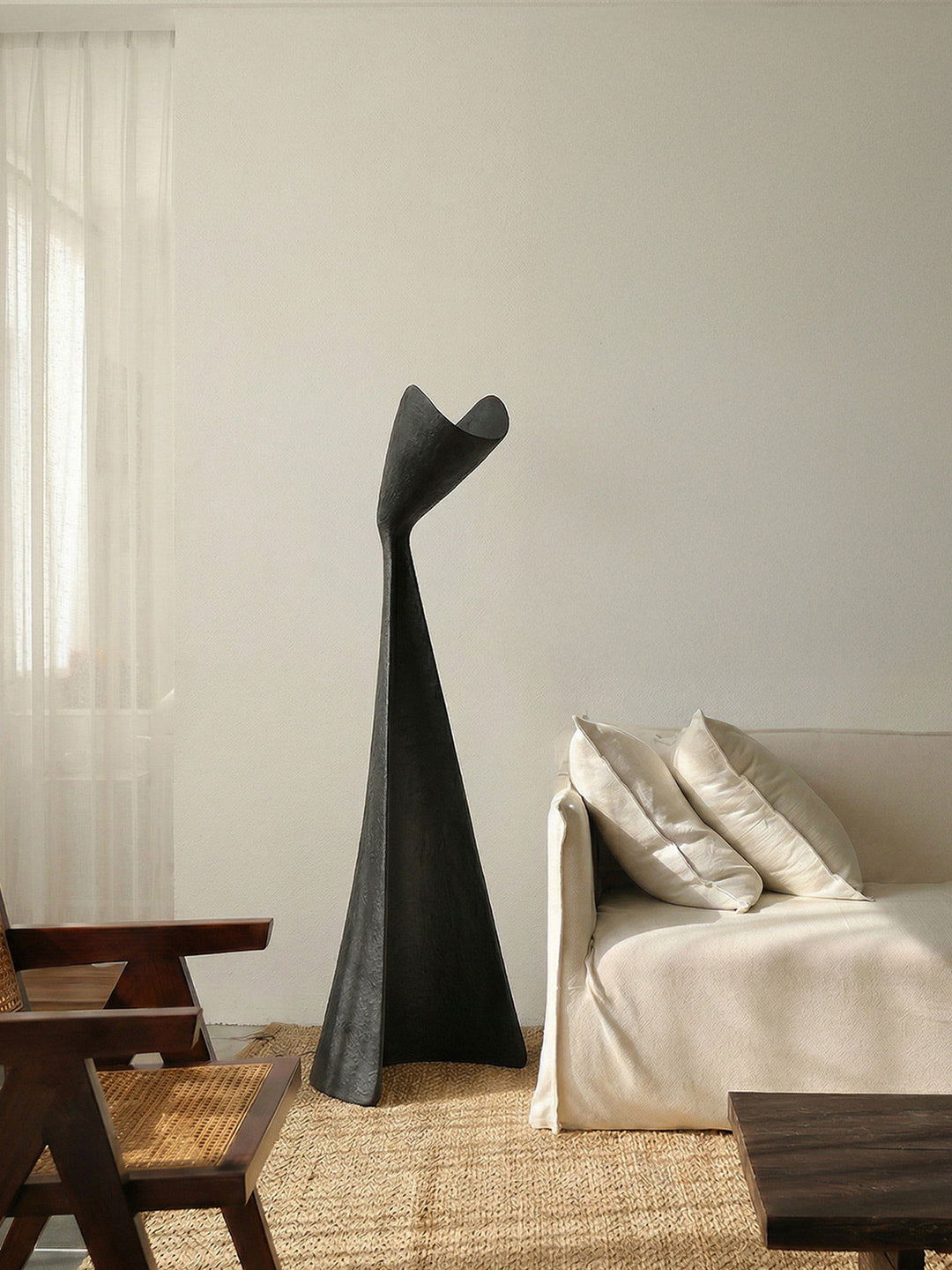 Gresia Sculptural Floor Lamp