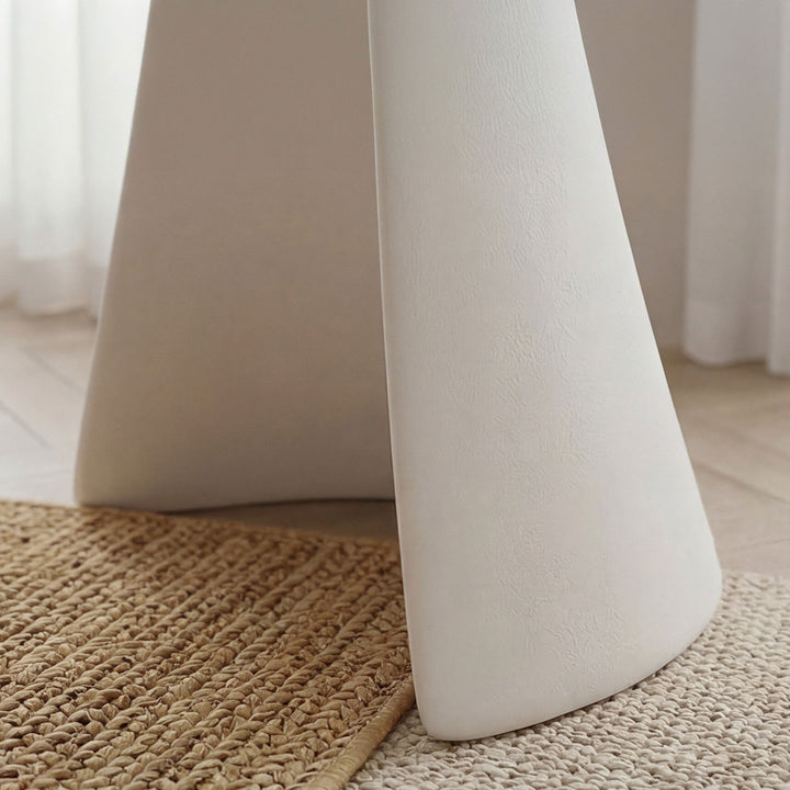 Gresia Sculptural Floor Lamp