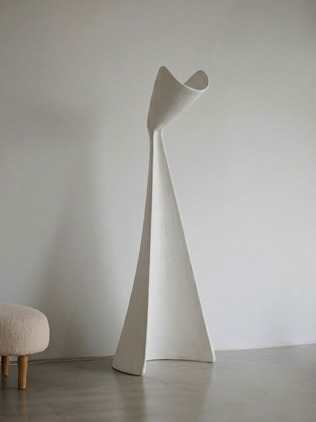 Gresia Sculptural Floor Lamp