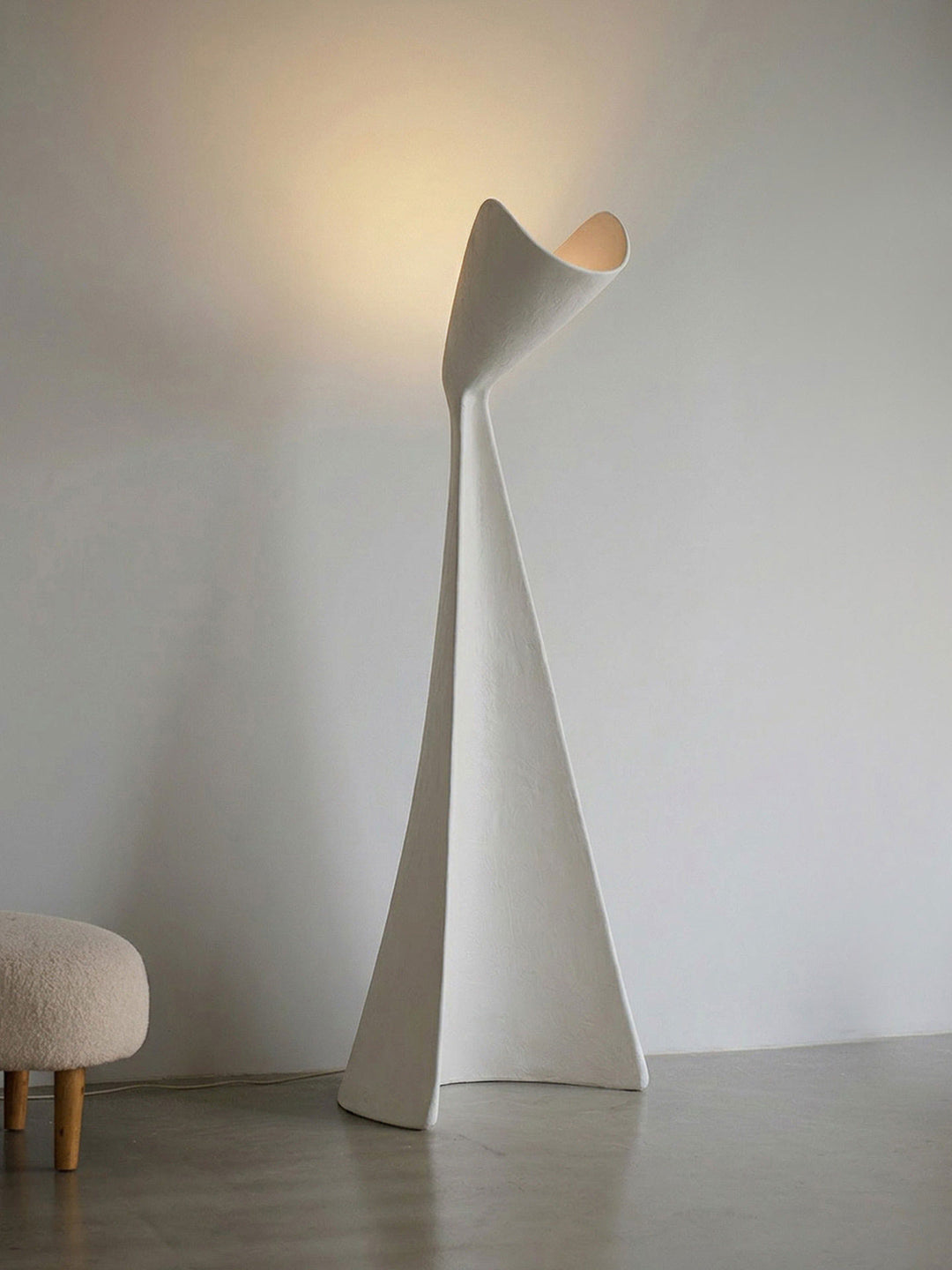 Gresia Sculptural Floor Lamp