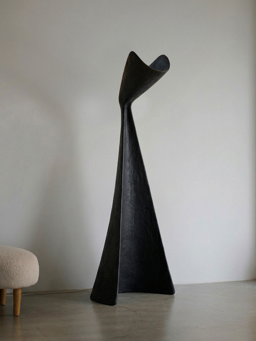 Gresia Sculptural Floor Lamp