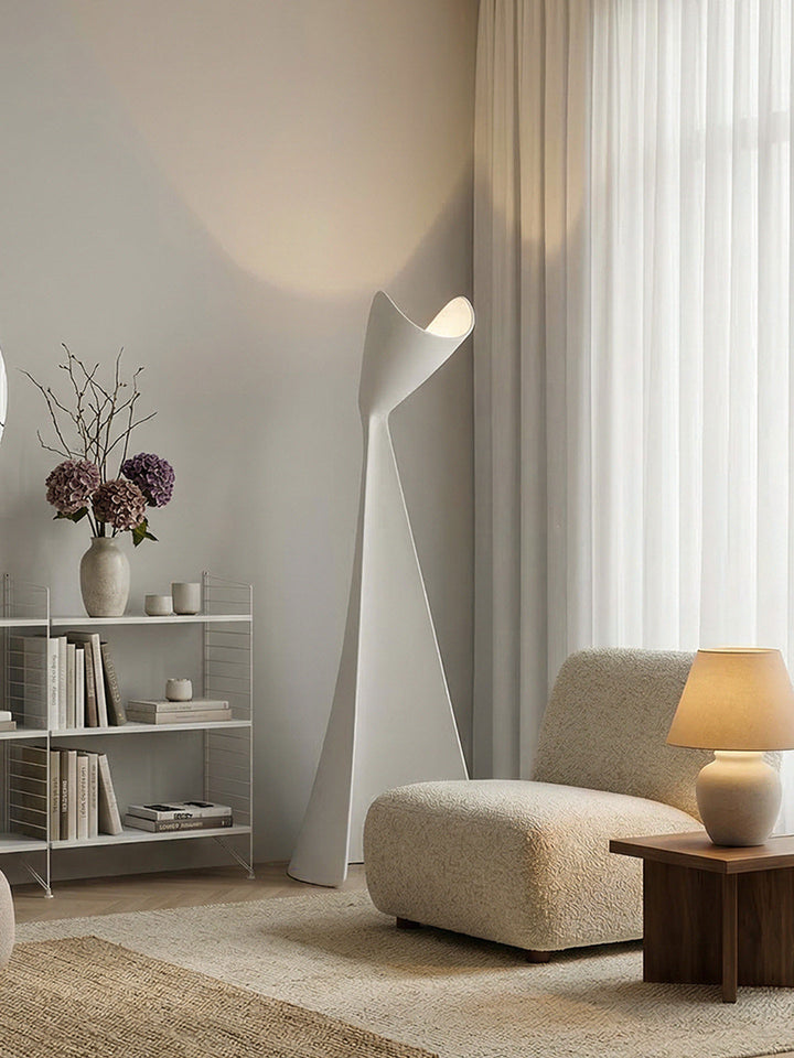 Gresia Sculptural Floor Lamp