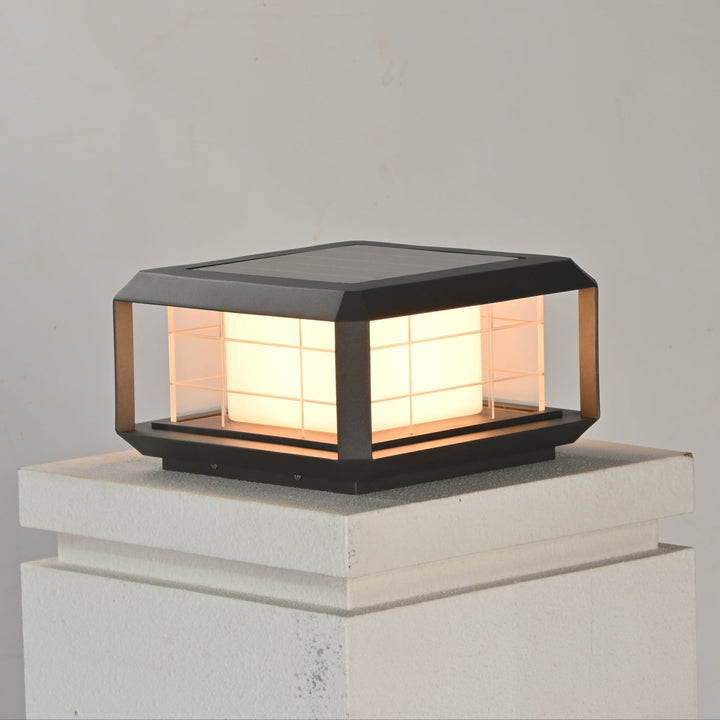 Grid Guard Solar Lantern Outdoor Lamp - Vakkerlight