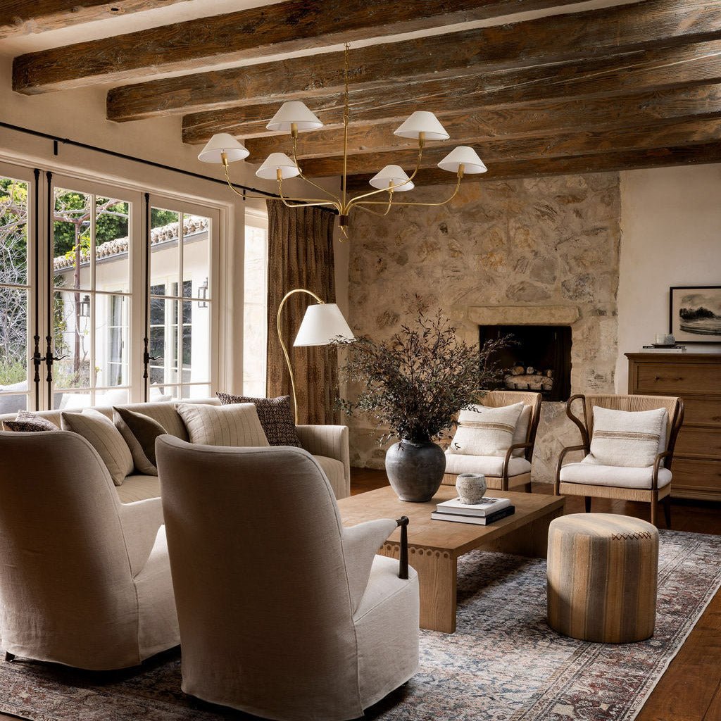 Griffin Staggered Tail Chandelier - Vakkerlight