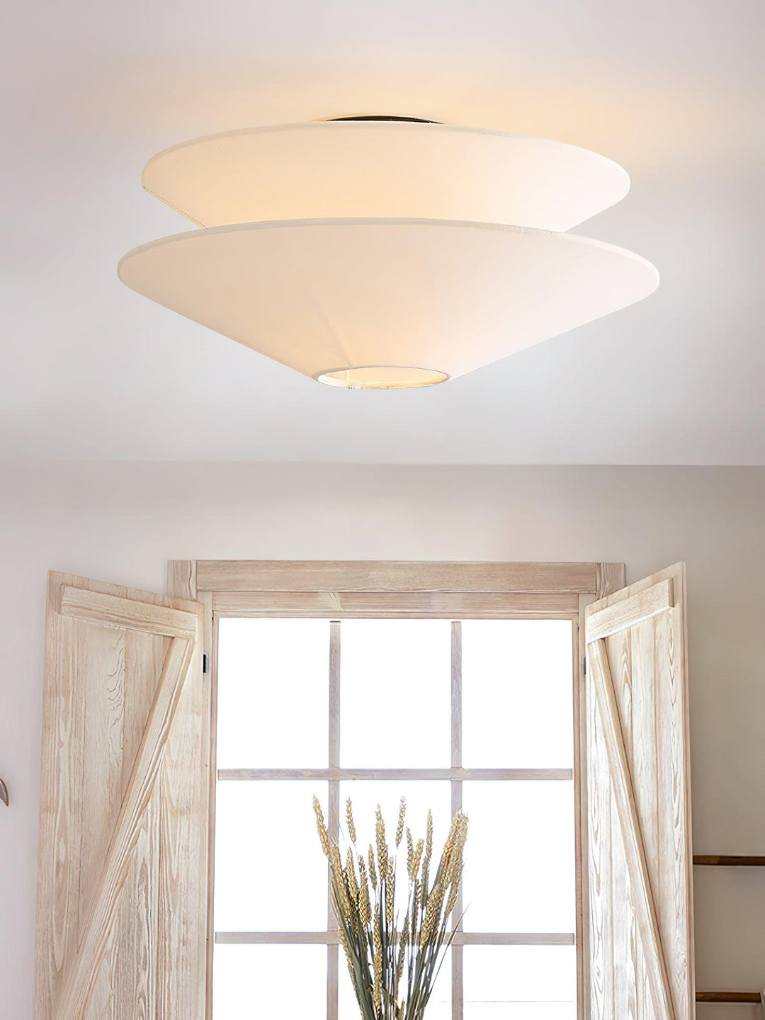 Gull Flushmount Ceiling Light - Vakkerlight