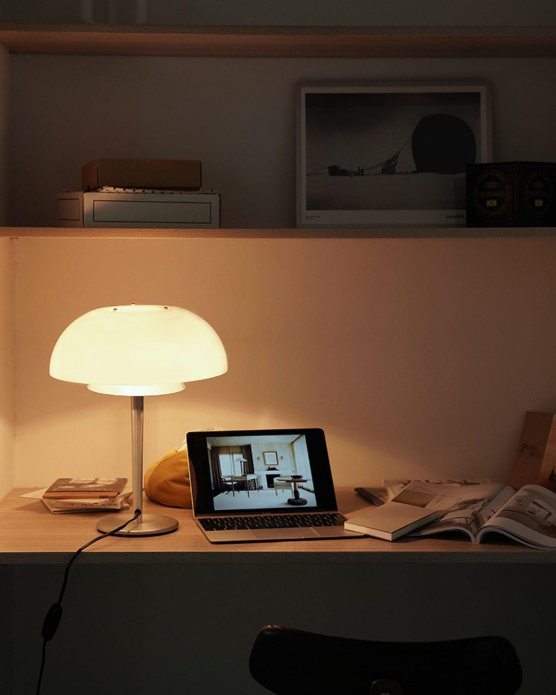 Wuzzini Table Lamp - Vakkerlight