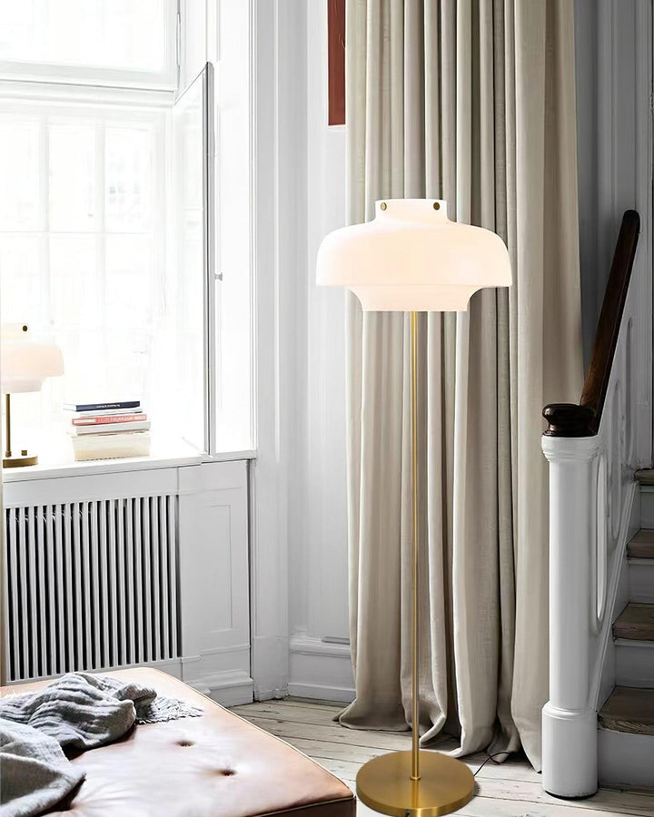 Meridian Floor Lamp - Vakkerlight