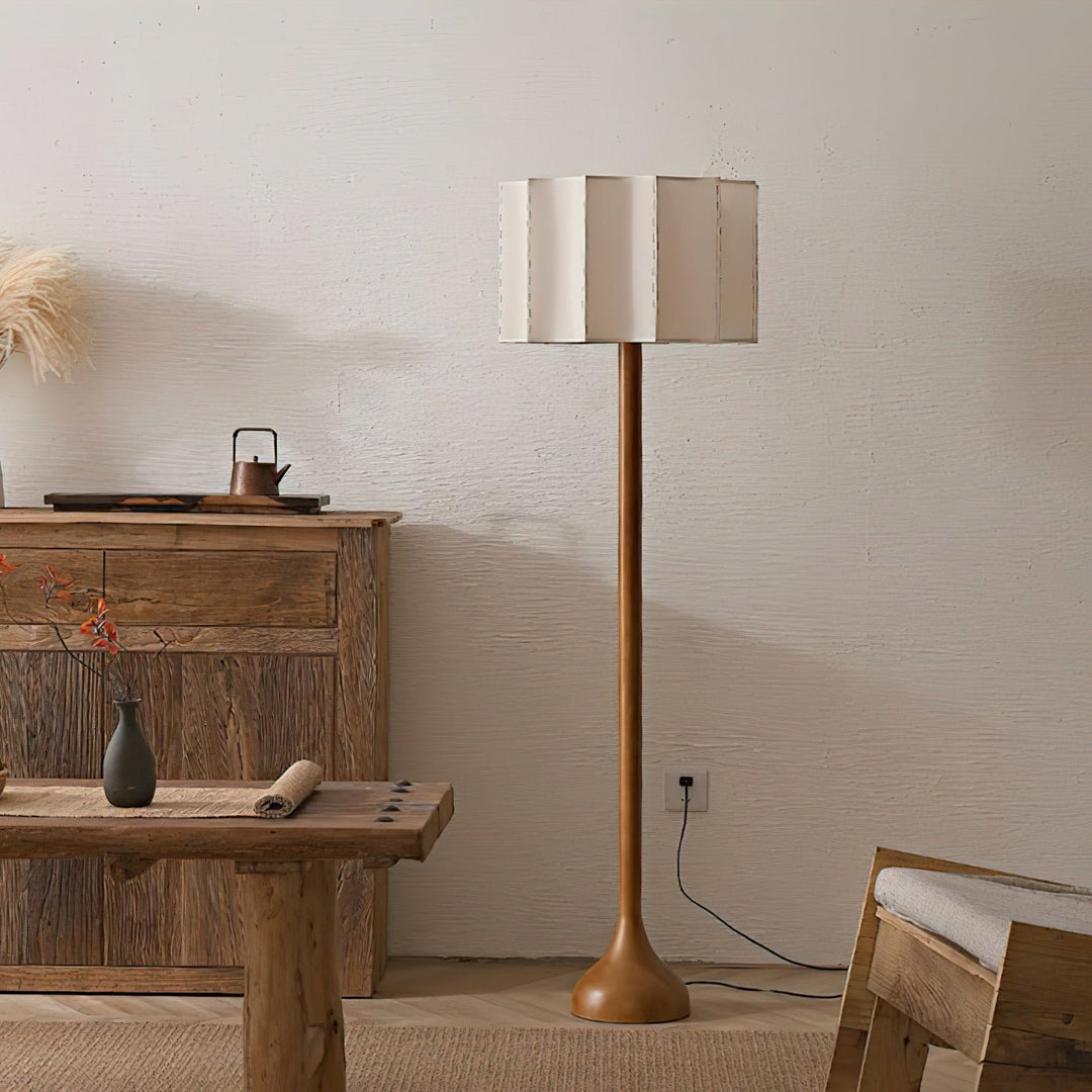 Hakka Floor Lamp - Vakkerlight