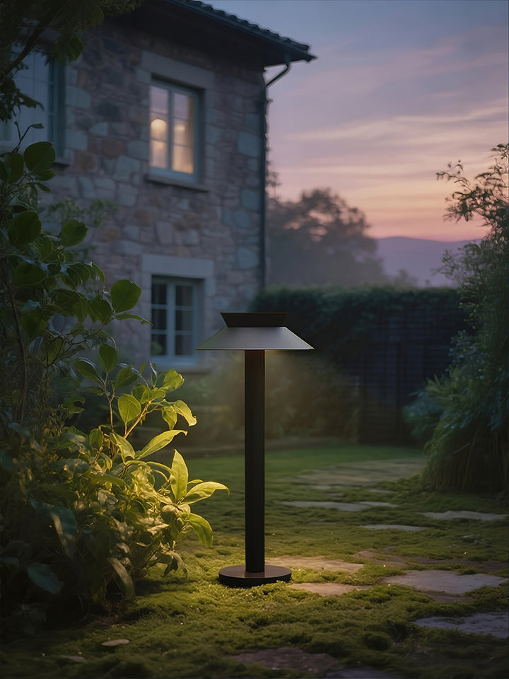 Halo Stem Outdoor Path Light - Vakkerlight