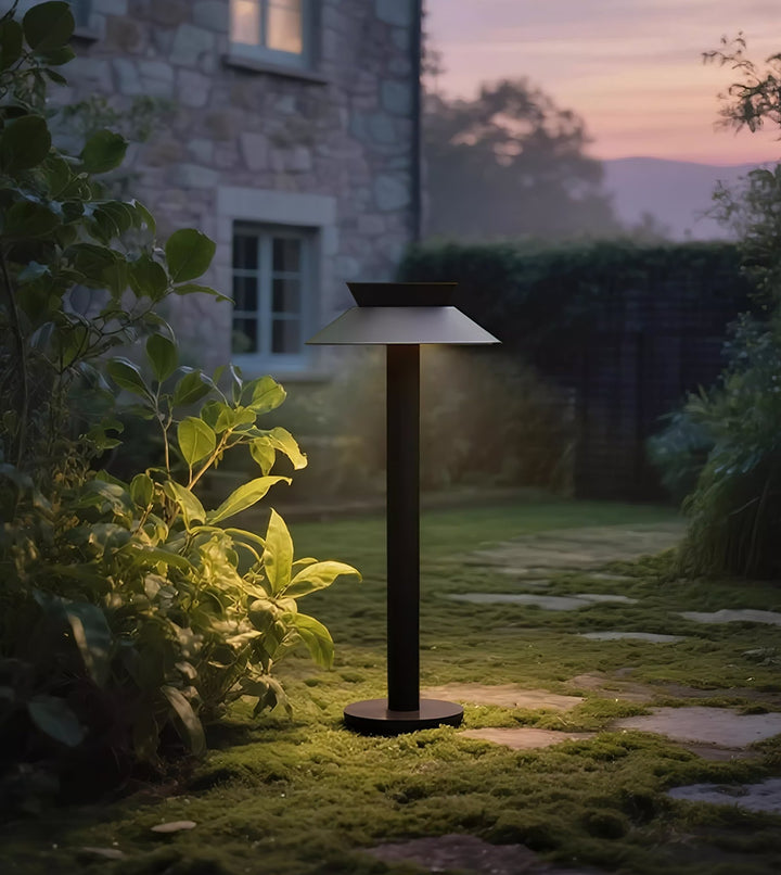 Halo Stem Outdoor Path Light - Vakkerlight