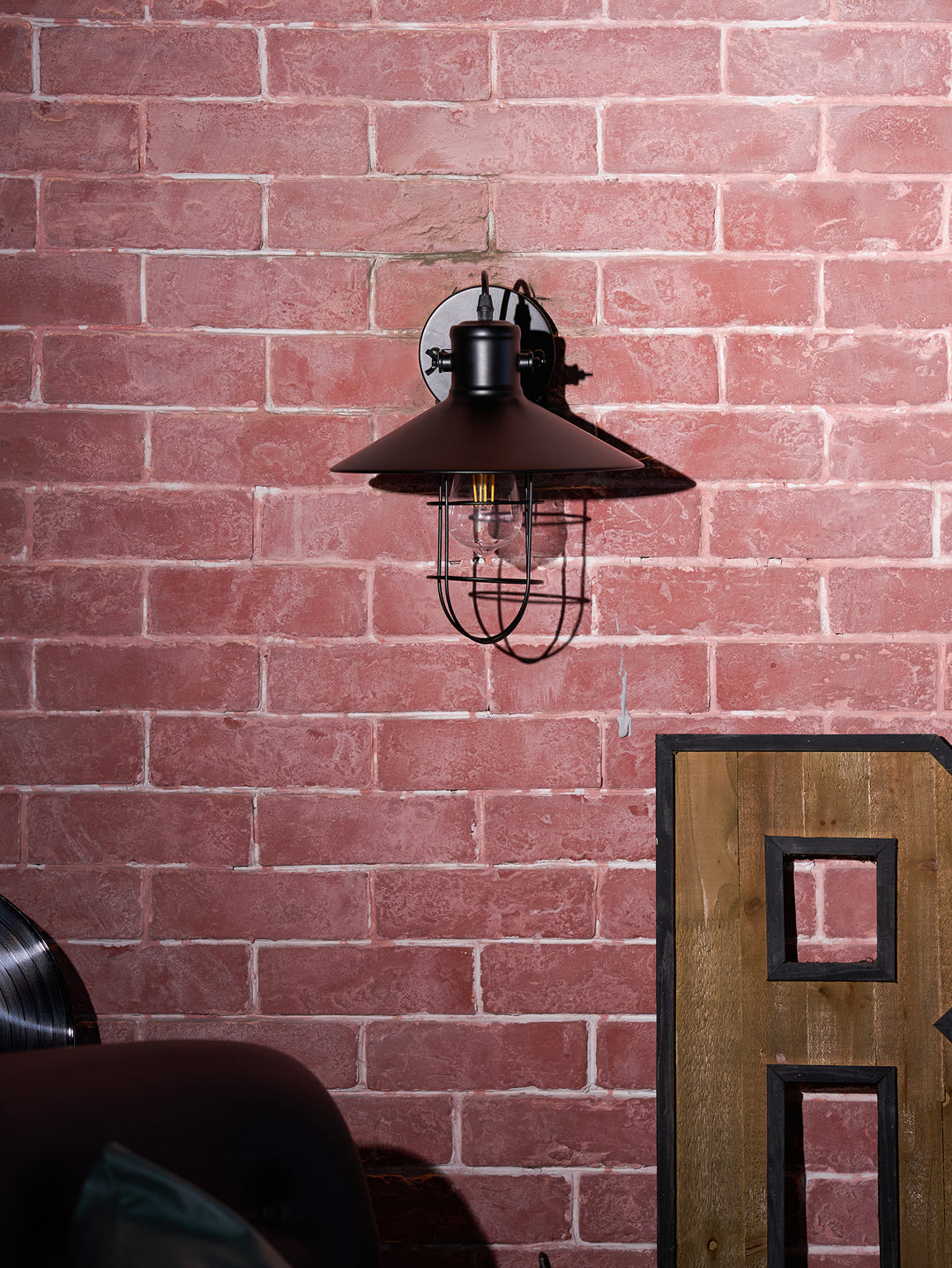 Harbour Industrial Wall Light - Vakkerlight