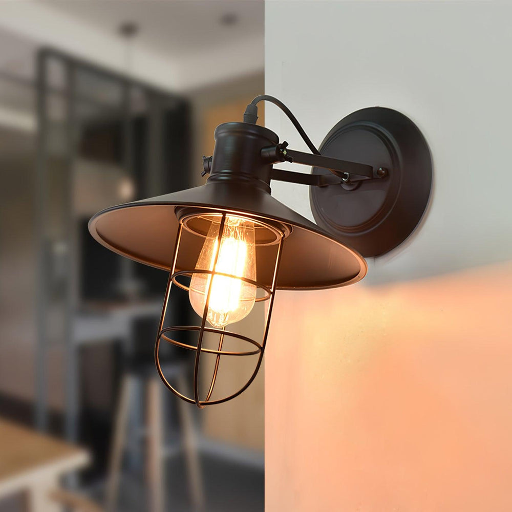 Harbour Industrial Wall Light - Vakkerlight