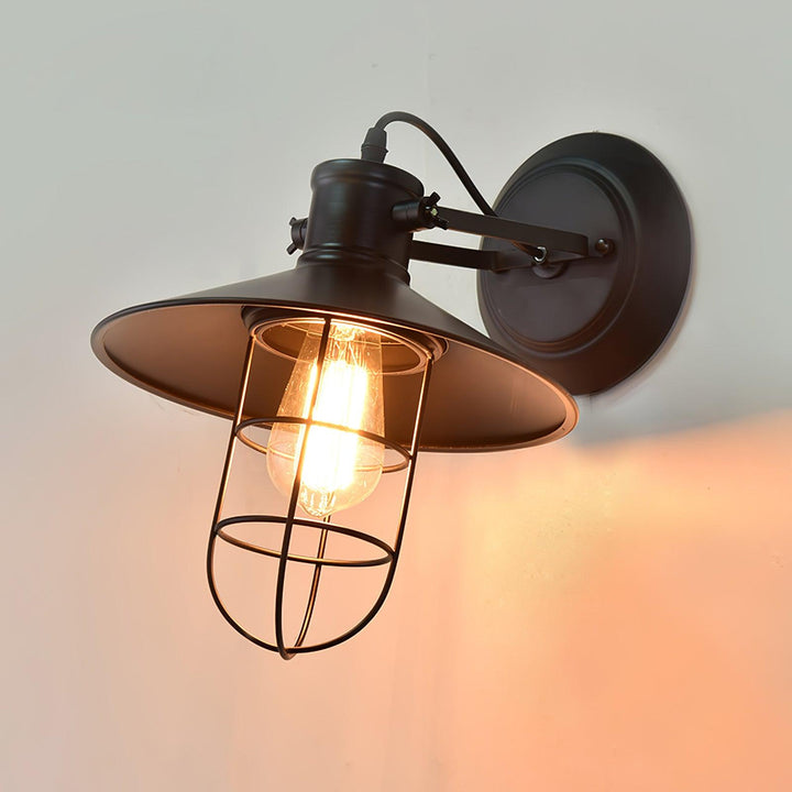 Harbour Industrial Wall Light - Vakkerlight