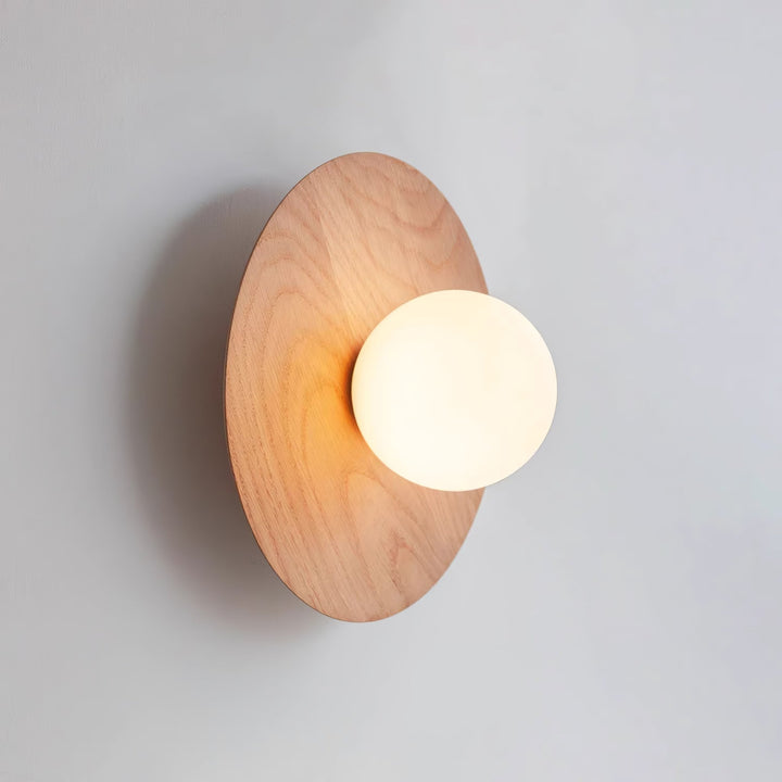 Harmonia Wooden Wall Light - Vakkerlight