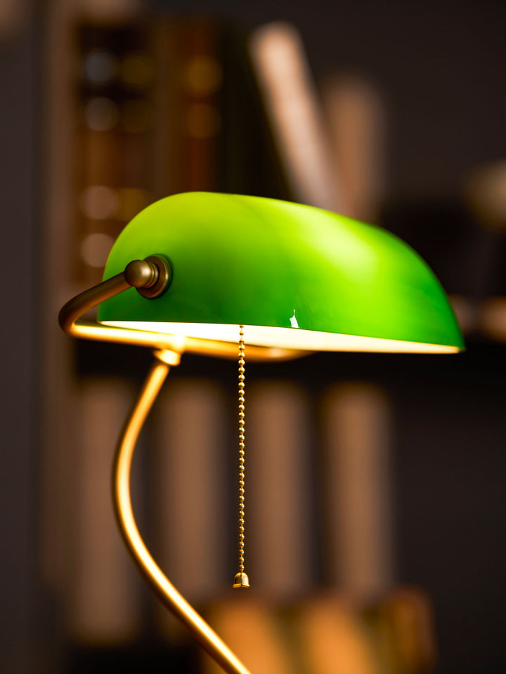 Harrison Banker Table Lamp - Vakkerlight