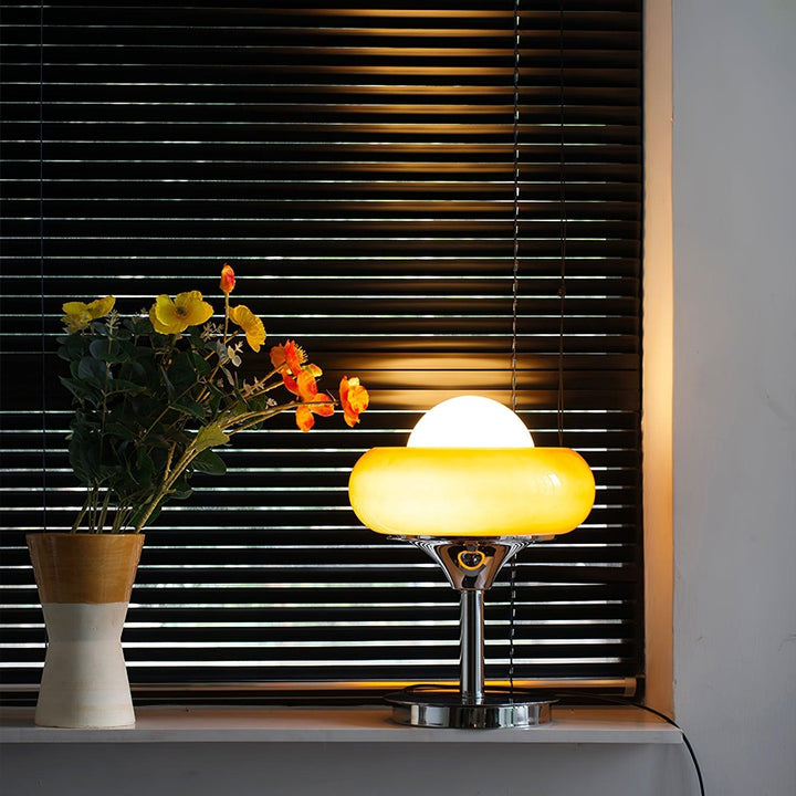 Harvey Table Lamp - Vakkerlight