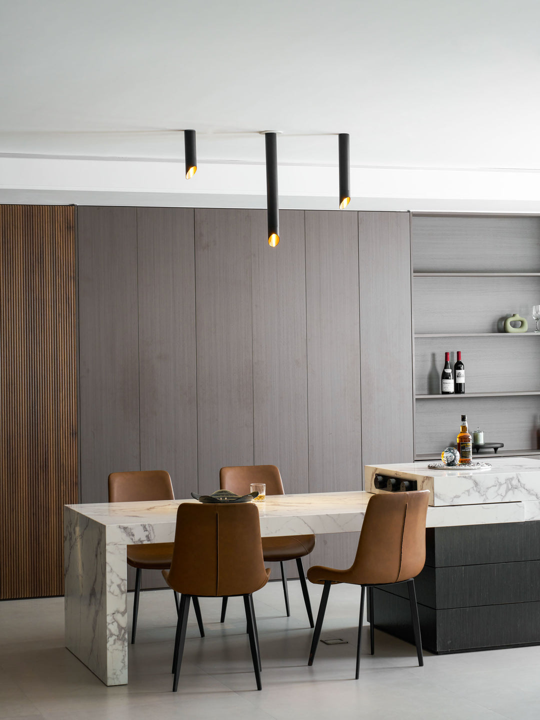 Hazel Tube Surface Downlight - Vakkerlight